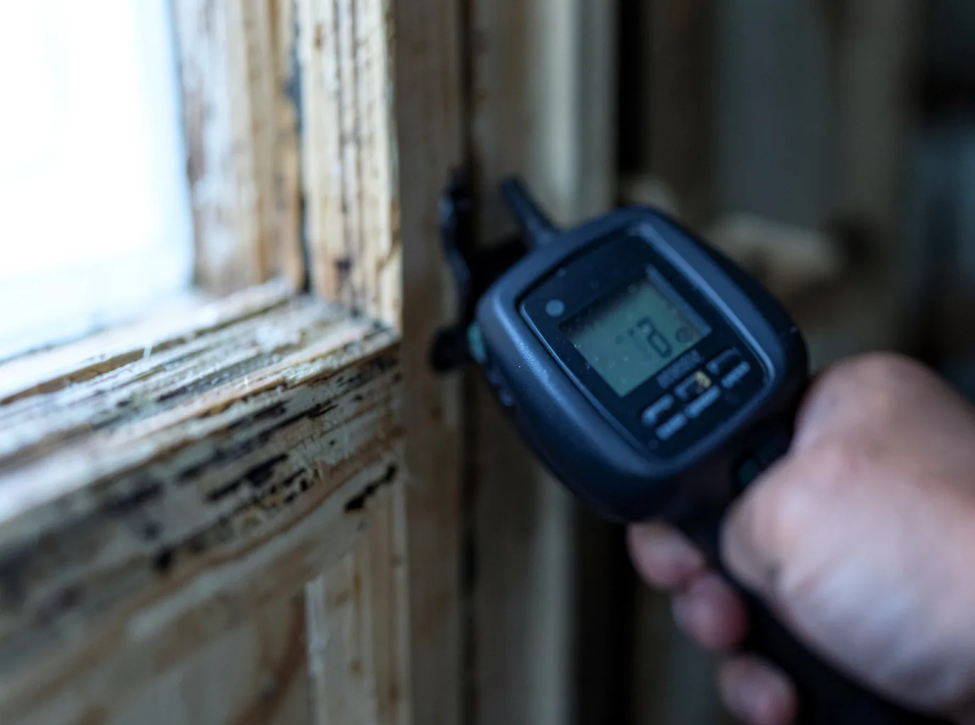 Ceiling Water Damage Repair in Dime Box, TX
